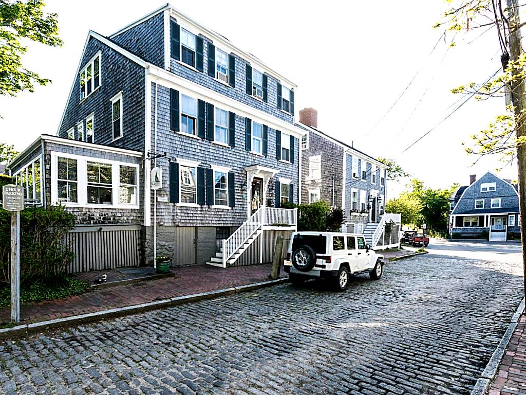 Carlisle House Inn (Nantucket) 