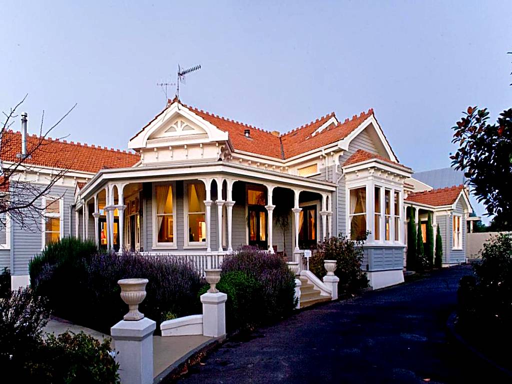 McHardy Lodge