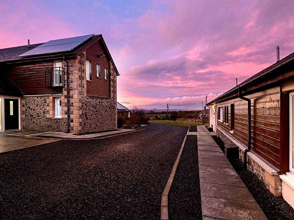 Elderburn Lodges