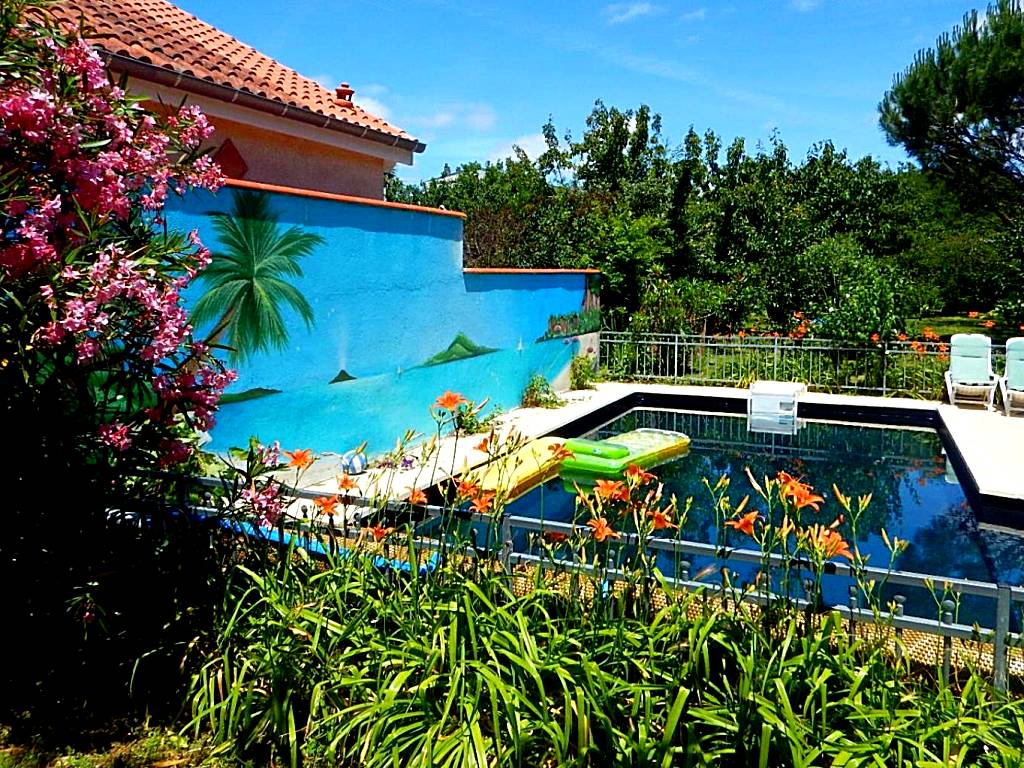 2 chambres et salle de bain un oasis de bien être Piscine